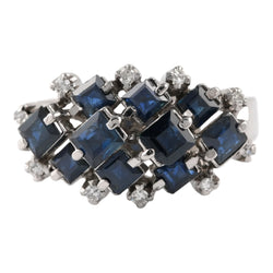 Bague en or blanc, saphirs et diamants