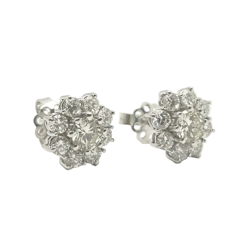 Boucles d'oreilles Puces en or blanc et diamants