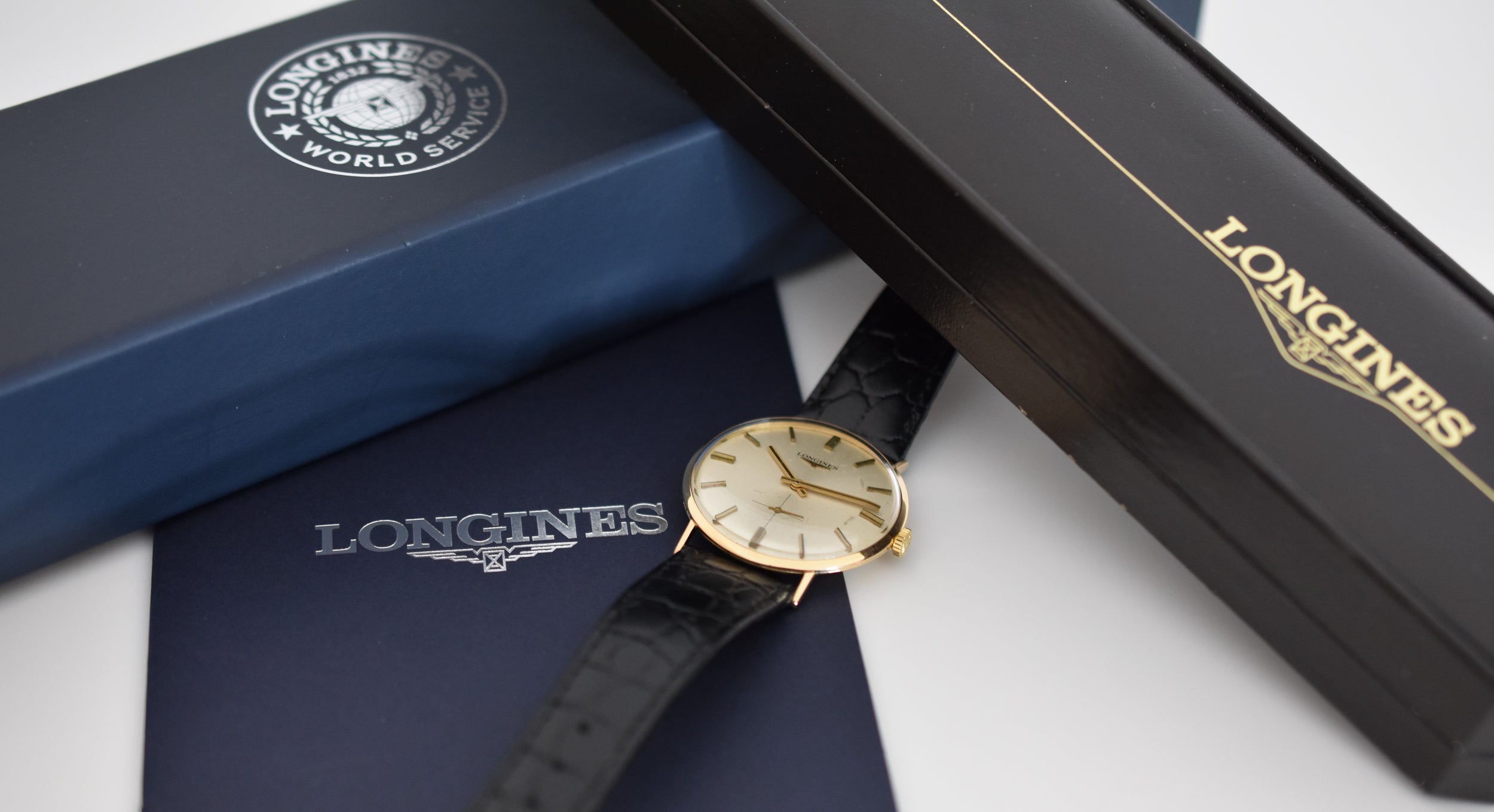 Longines "Classic Man", Calibre mécanique 420, or jaune 18 carats 750/000, Circa 1968
