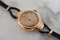 Patek Philippe montre de dame or rose 18 carats (750/000), circa 1942