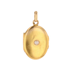 Médaillon en or jaune et perle