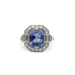 Bague Entourage en platine, saphir et diamants