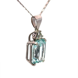 Pendentif en or blanc, aigue-marine et diamants