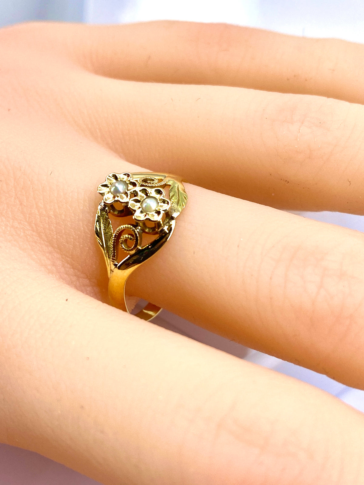 Bague Fleurettes en or et perles de culture