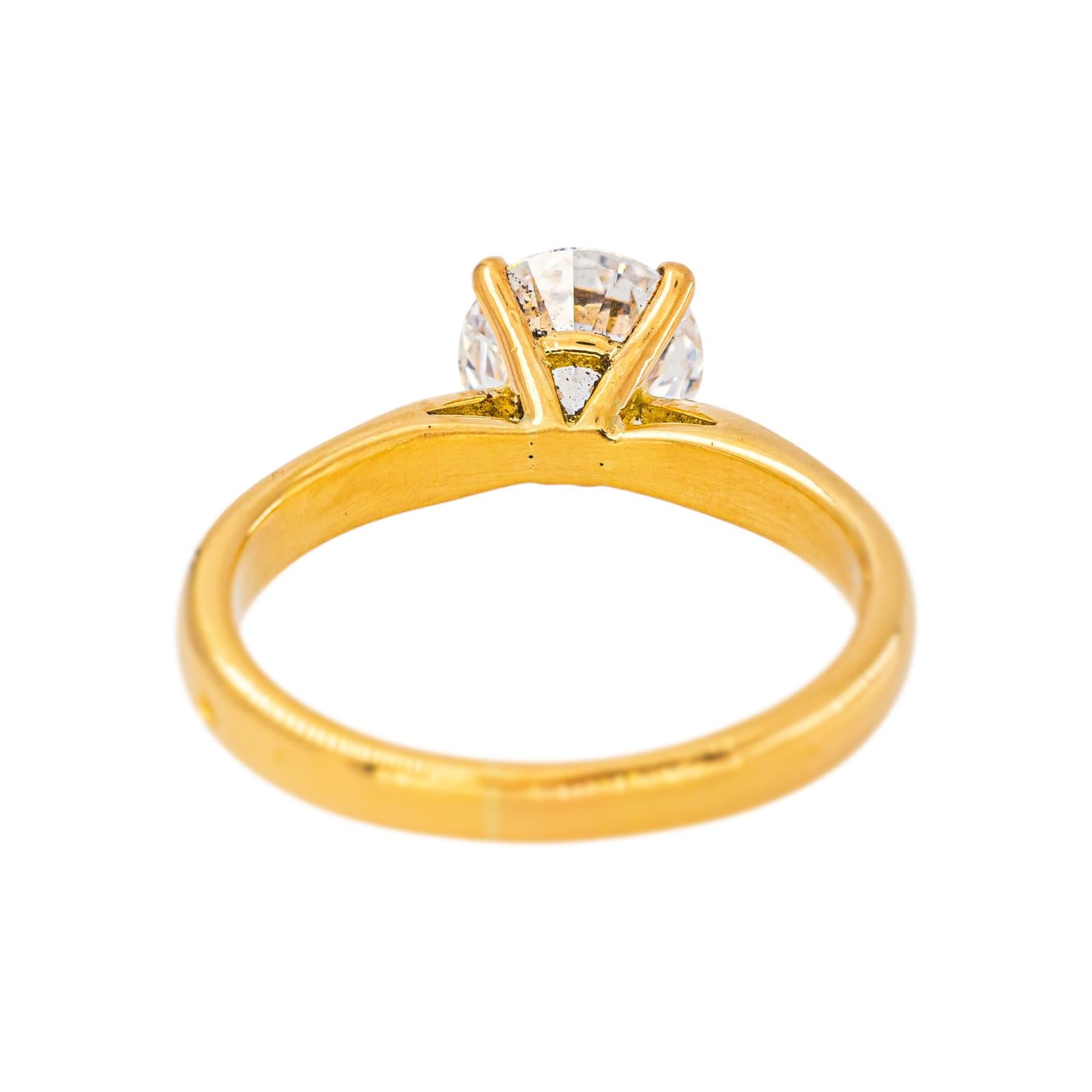 Bague Solitaire en or jaune et diamant