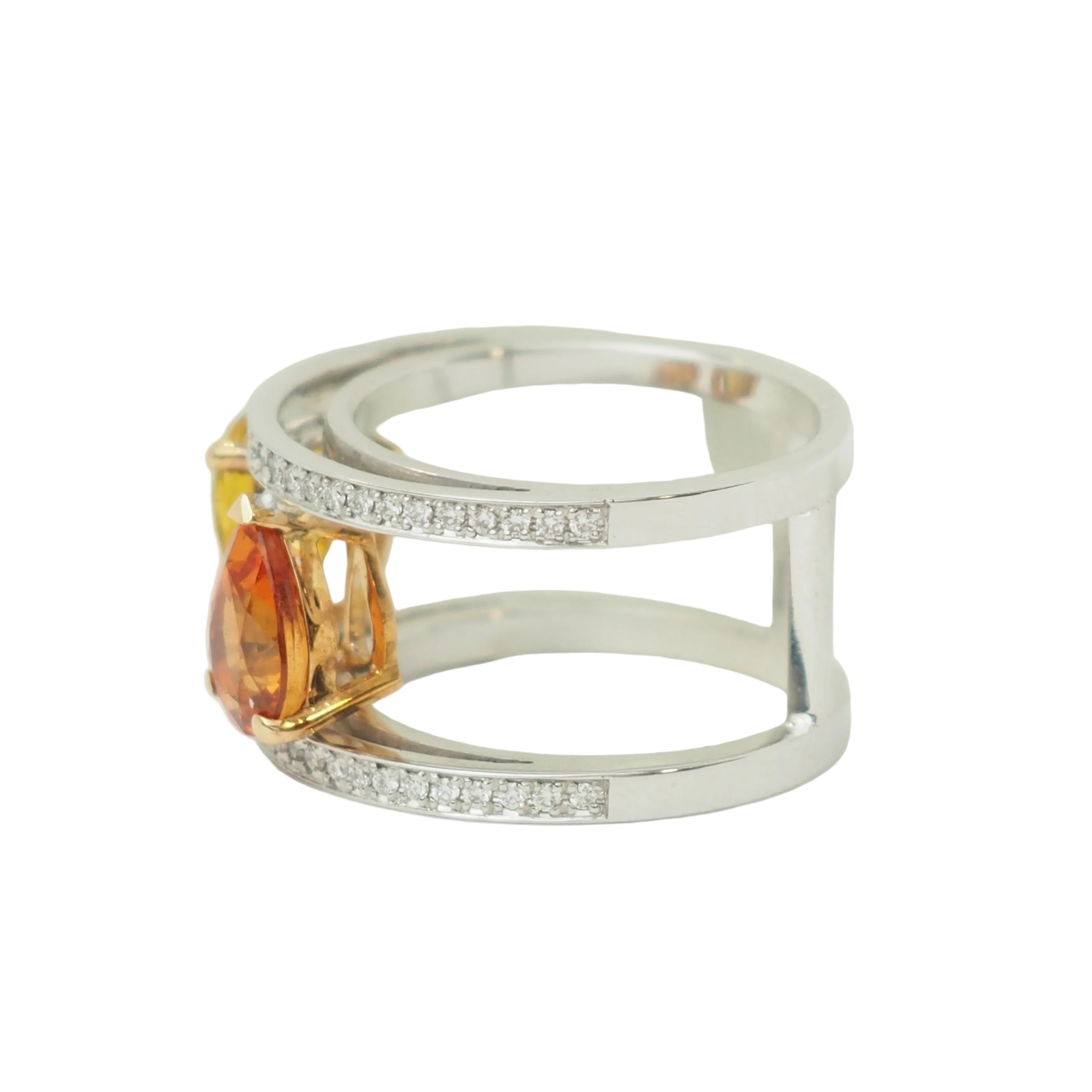 Bague Toi & Moi en or blanc, saphirs et diamants