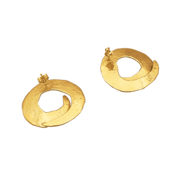 Boucles d'oreilles Arthus-Bertrand en or jaune.
