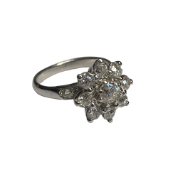 Bague Marguerite en platine et diamants