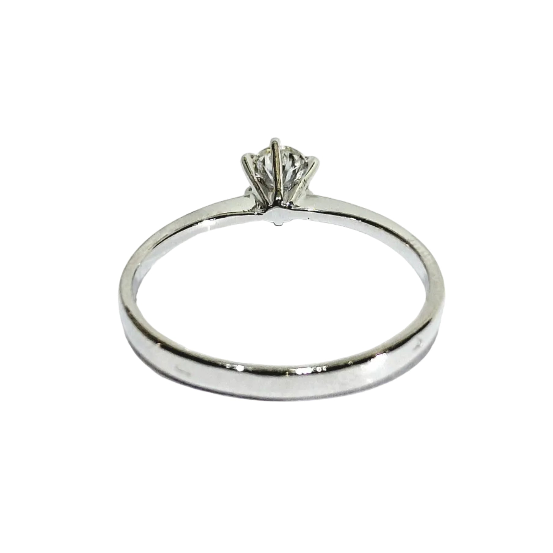 Bague Solitaire en or blanc et diamant