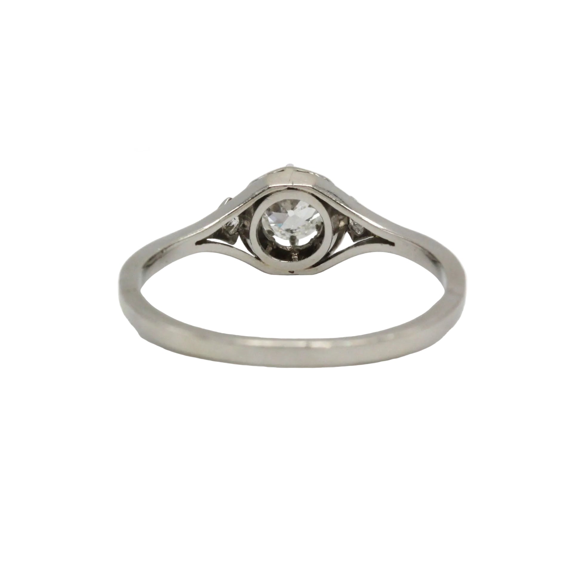 Bague Solitaire en platine et diamants