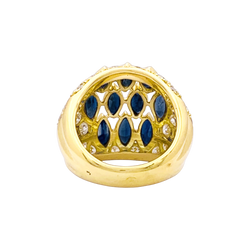 Bague vintage en or jaune, saphirs et diamants.