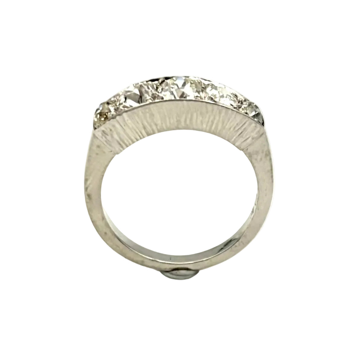 Bague Jarretière en or blanc et diamants