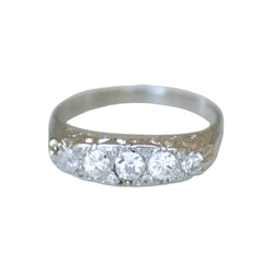 Bague Jarretière en platine et diamants
