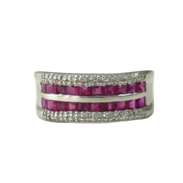 Bague Bandeau en or blanc, rubis et diamants