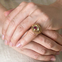 Bague Dôme ren or rose, platine et rubis