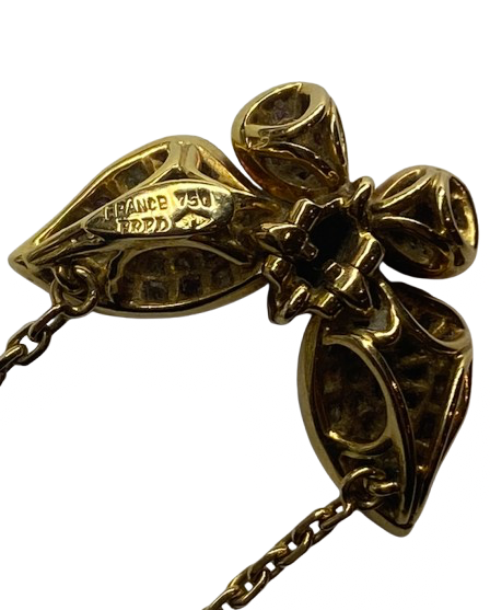 Collier Pendentif FRED "Papillon articulé" en or jaune, rubis, émeraude et diamants