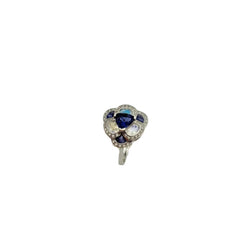 Bague Entourage ISABELLE LANGLOIS "Flora Pensée" en or blanc, pierres de lune, iolites et diamants