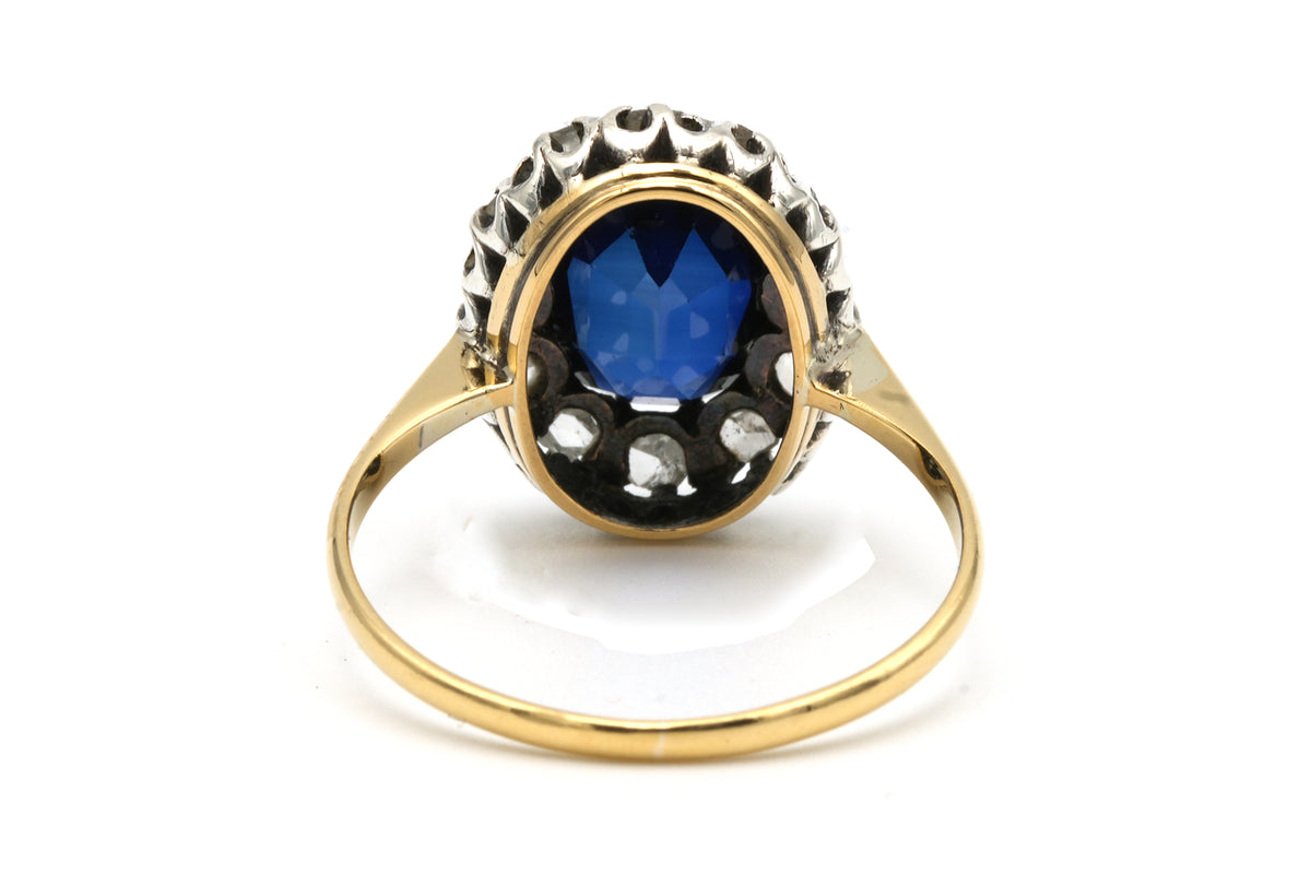 Bague Entourage en or jaune, argent, saphir et diamants