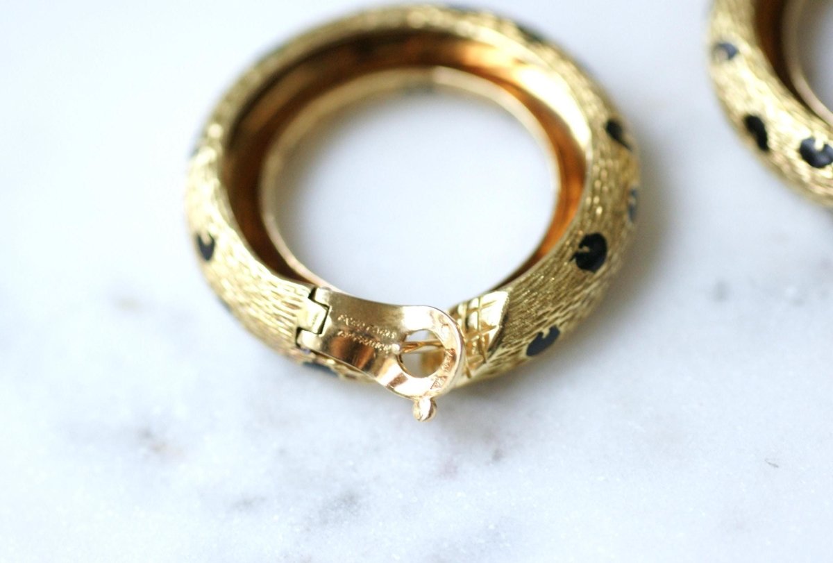 Fred Boucles d'Oreilles Pattes de Panthère Or Jaune et Email Noir - Castafiore