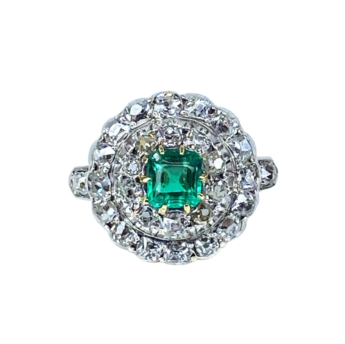 Bague Marguerite en or blanc, or jaune, émeraude et diamants