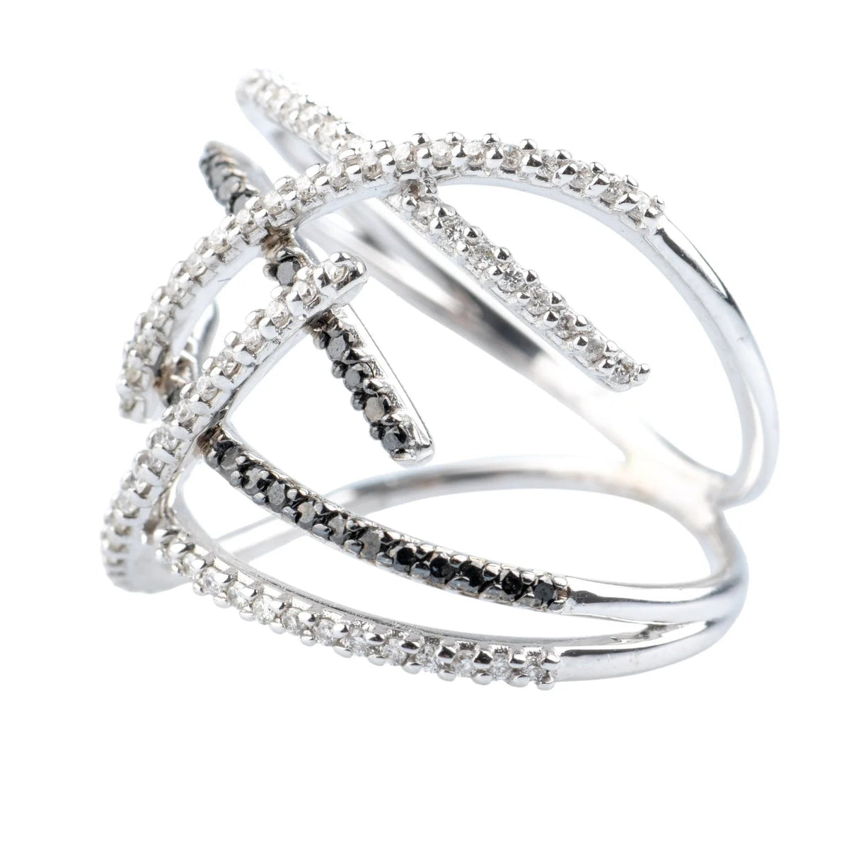 Bague Pavée en or blanc et diamants