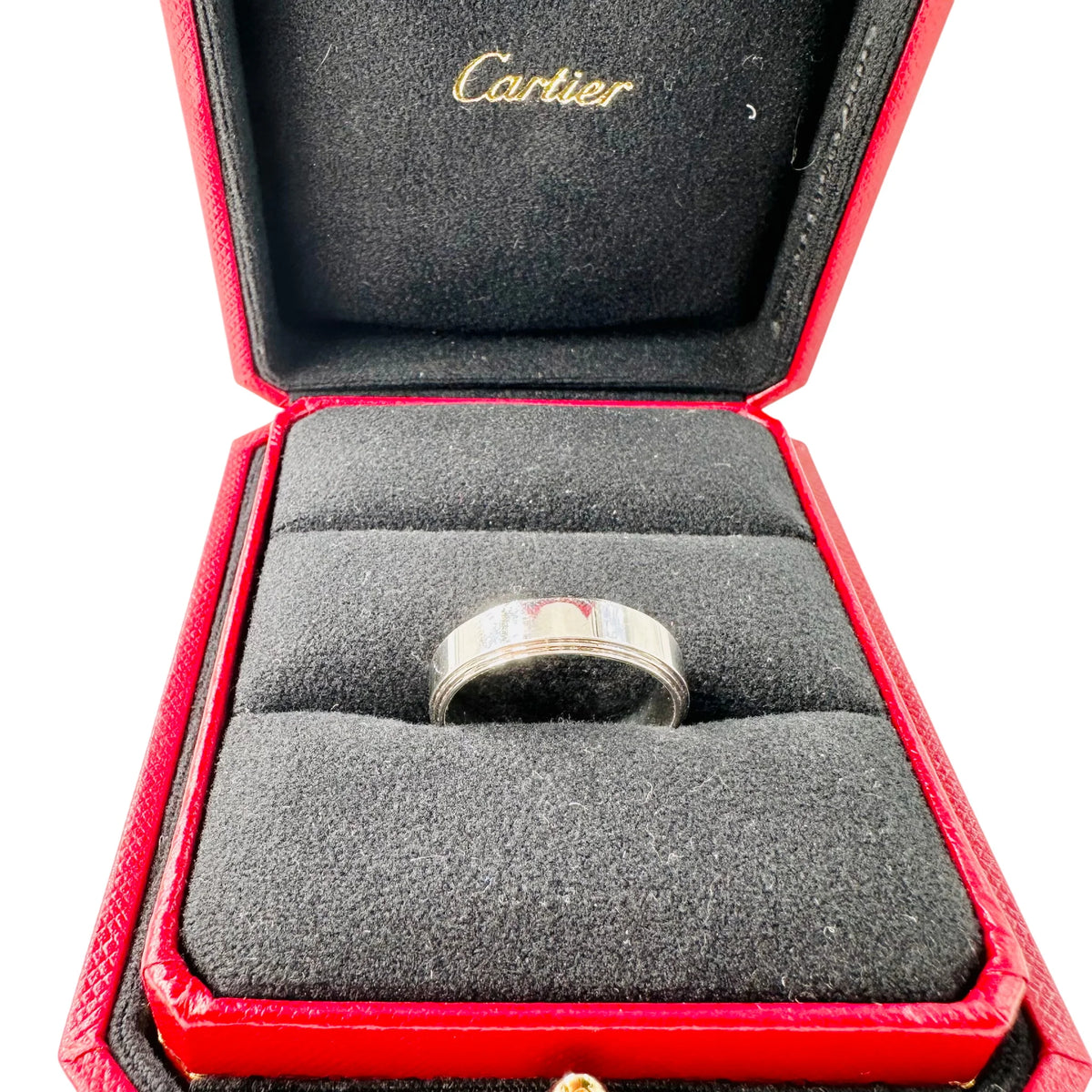 Bague Alliance CARTIER "Cartier d'Amour" en platine