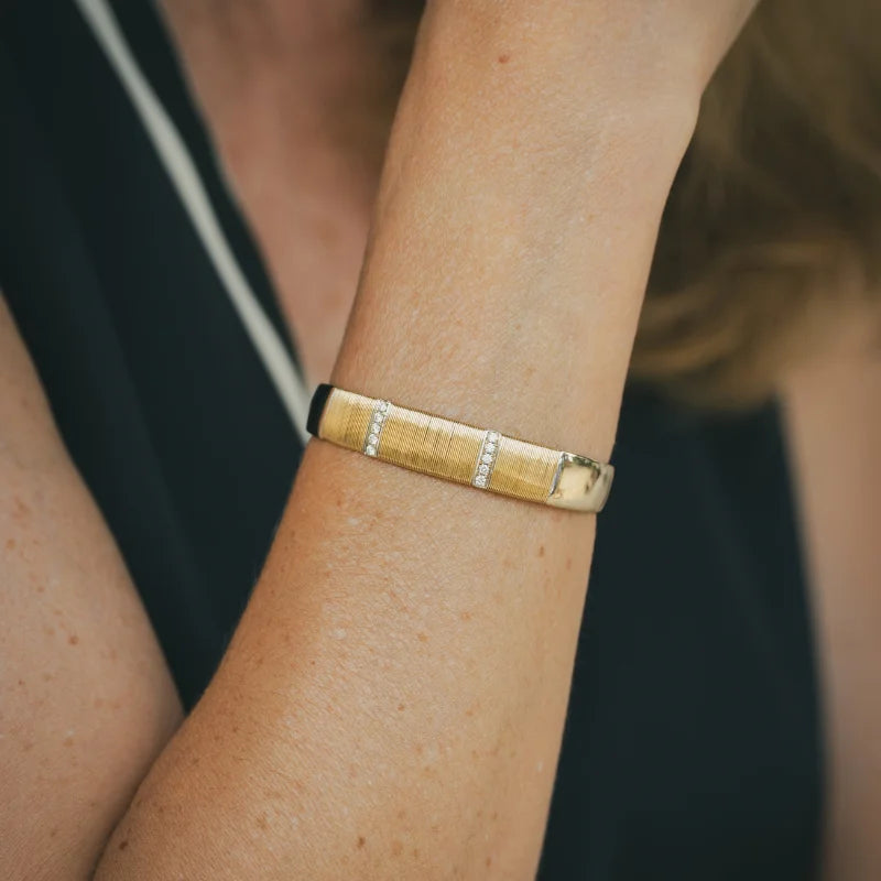 Bracelet Jonc HERMÈS en or blanc, or jaune et diamants
