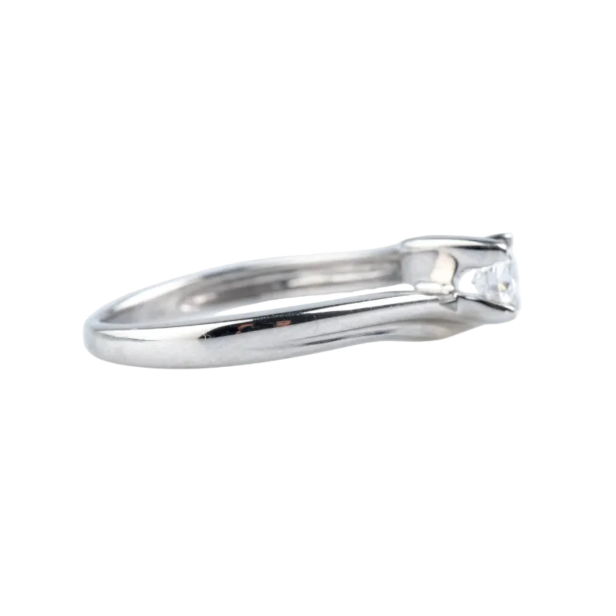 Bague Solitaire en or blanc et diamant