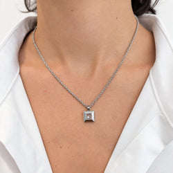 Collier Pendentif CHOPARD "Happy Diamonds" en or blanc et diamant