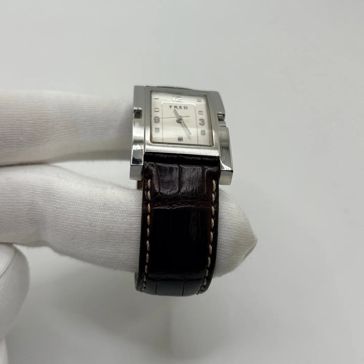 Montre FRED "Tank" en acier inoxydable et cuir