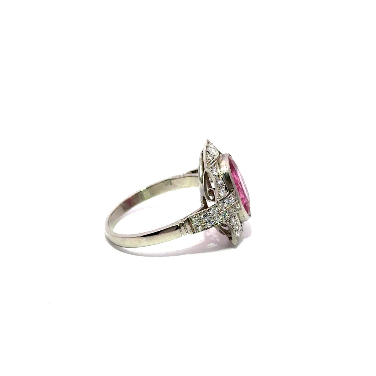 Bague Entourage en platine, tourmaline et diamants