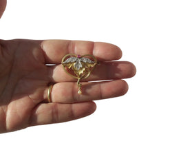 Pendentif broche Art Nouveau Rubis Diamants Perle fine Or rose 18 carats et Platine