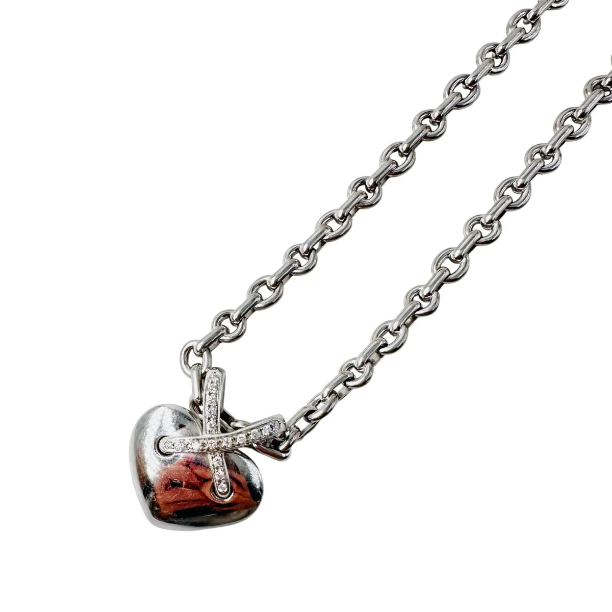 Collier Pendentif CHAUMET Coeur Liens en or blanc et diamants