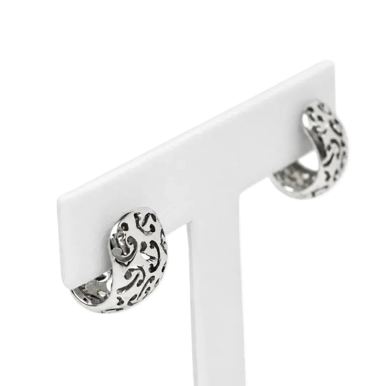 Boucles d’oreilles Créoles POIRAY en or blanc