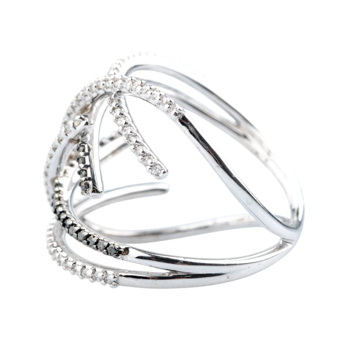 Bague Pavée en or blanc et diamants