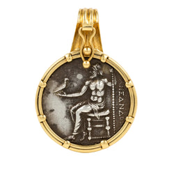 Pendentif en or jaune et argent