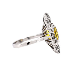 Bague Pompadour en or blanc, saphir et diamants