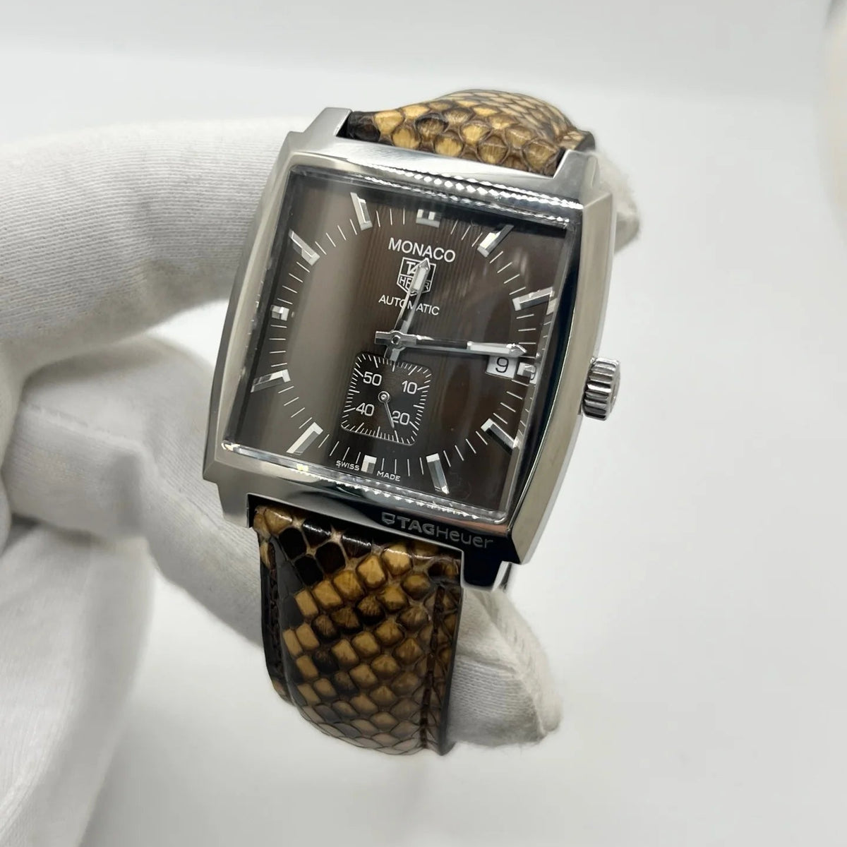 Montre TAG HEUER "Monaco Calibre 6" en acier inoxydable et cuir