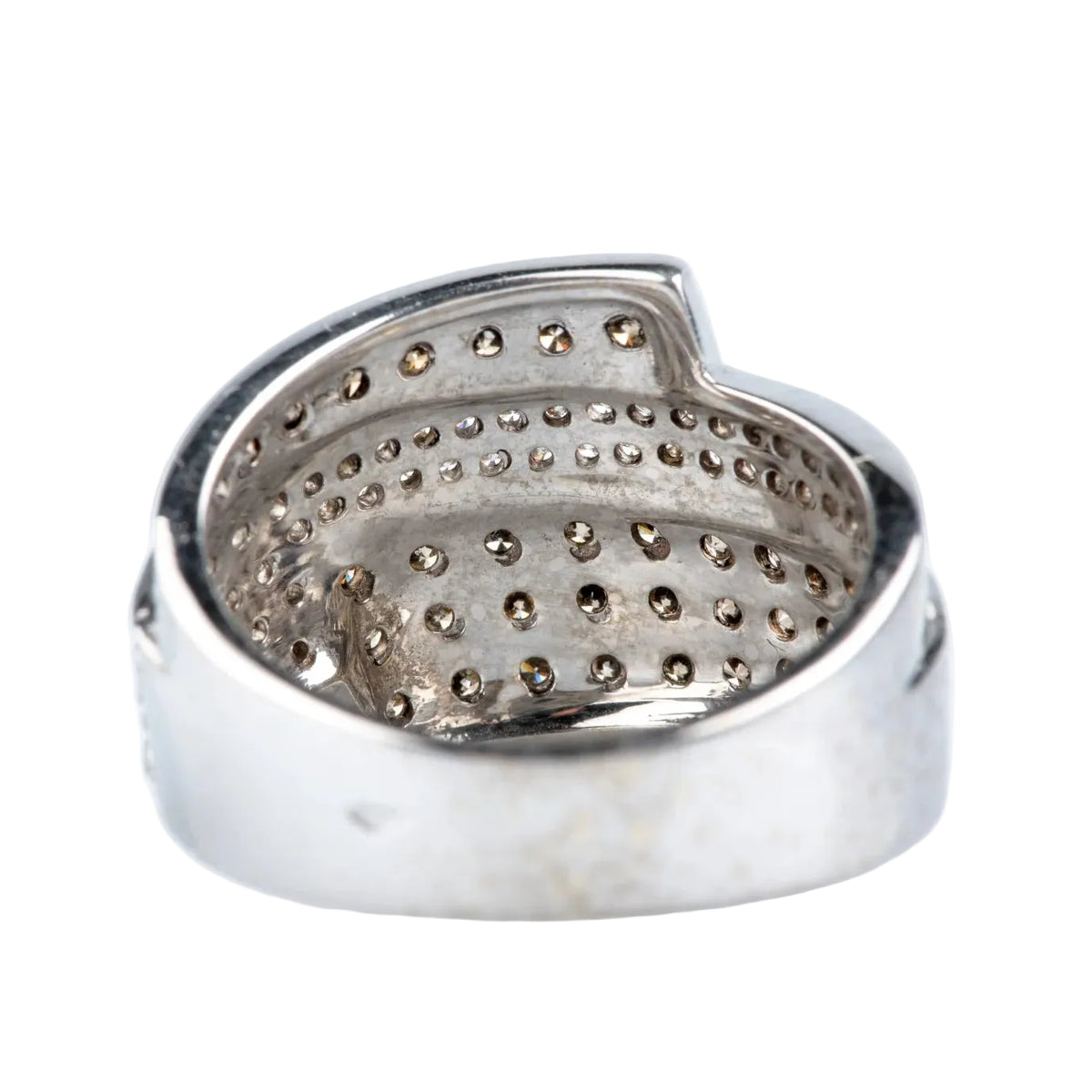 Bague Pavée en or jaune et diamants