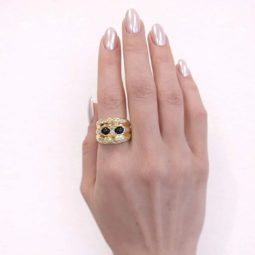 Bague Bandeau en or jaune, saphirs et diamants