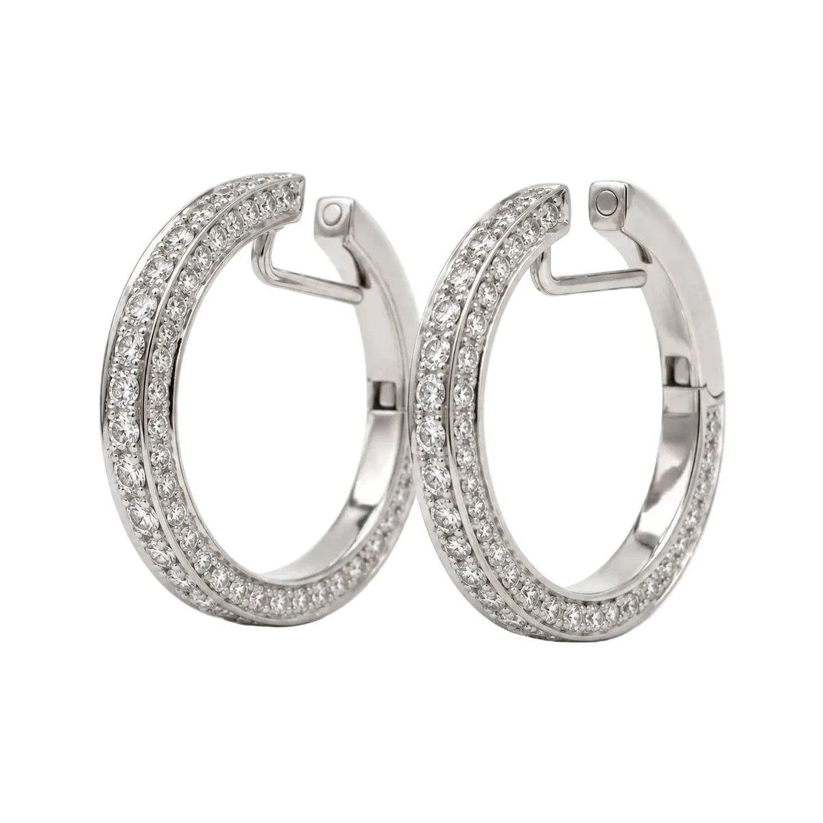 Boucles d’oreilles Créoles en or blanc et diamants