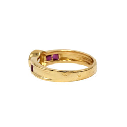 Bague en or jaune, rubis et diamant