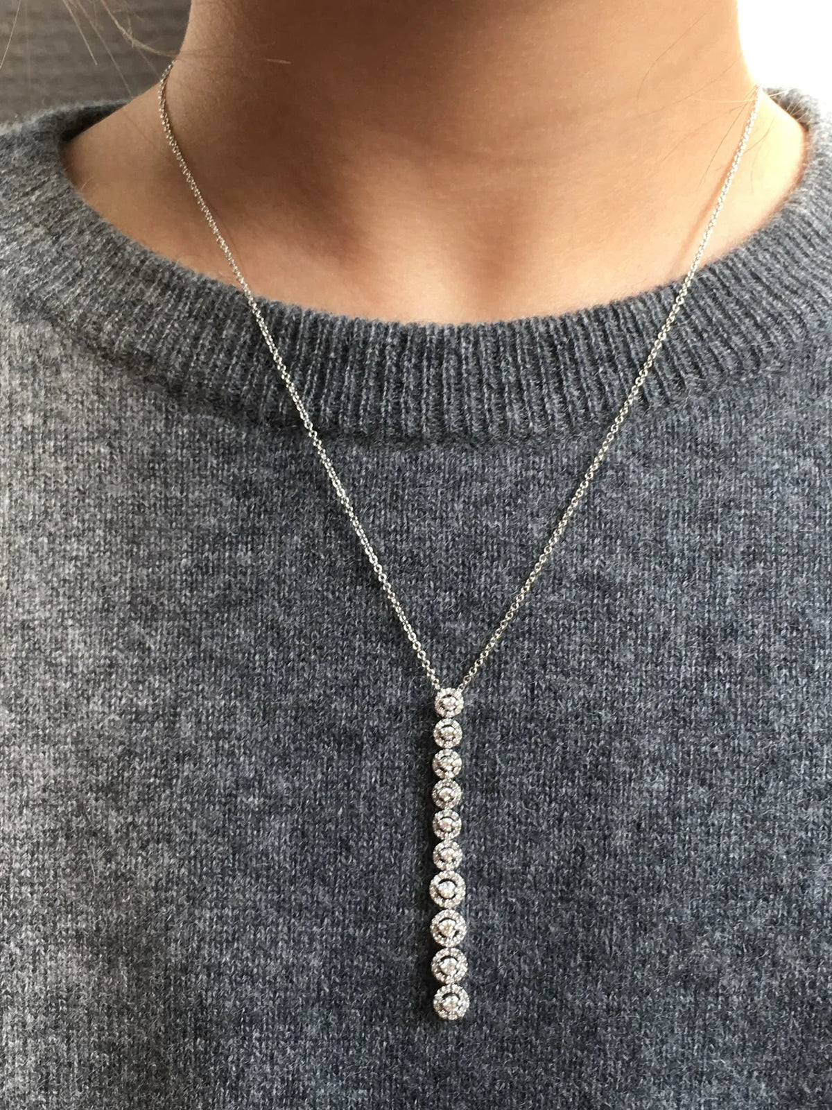 Collier Pendentif LÉO PIZZO en or blanc et diamants