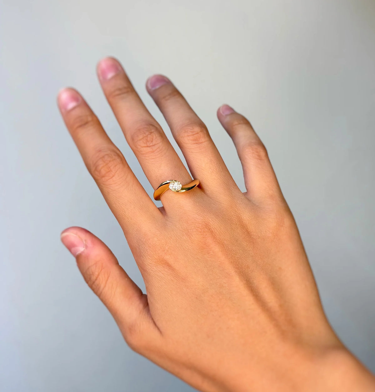 Bague Solitaire en or jaune et diamant