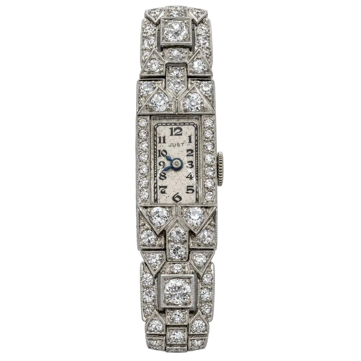 Montre Art Déco en platine et diamants