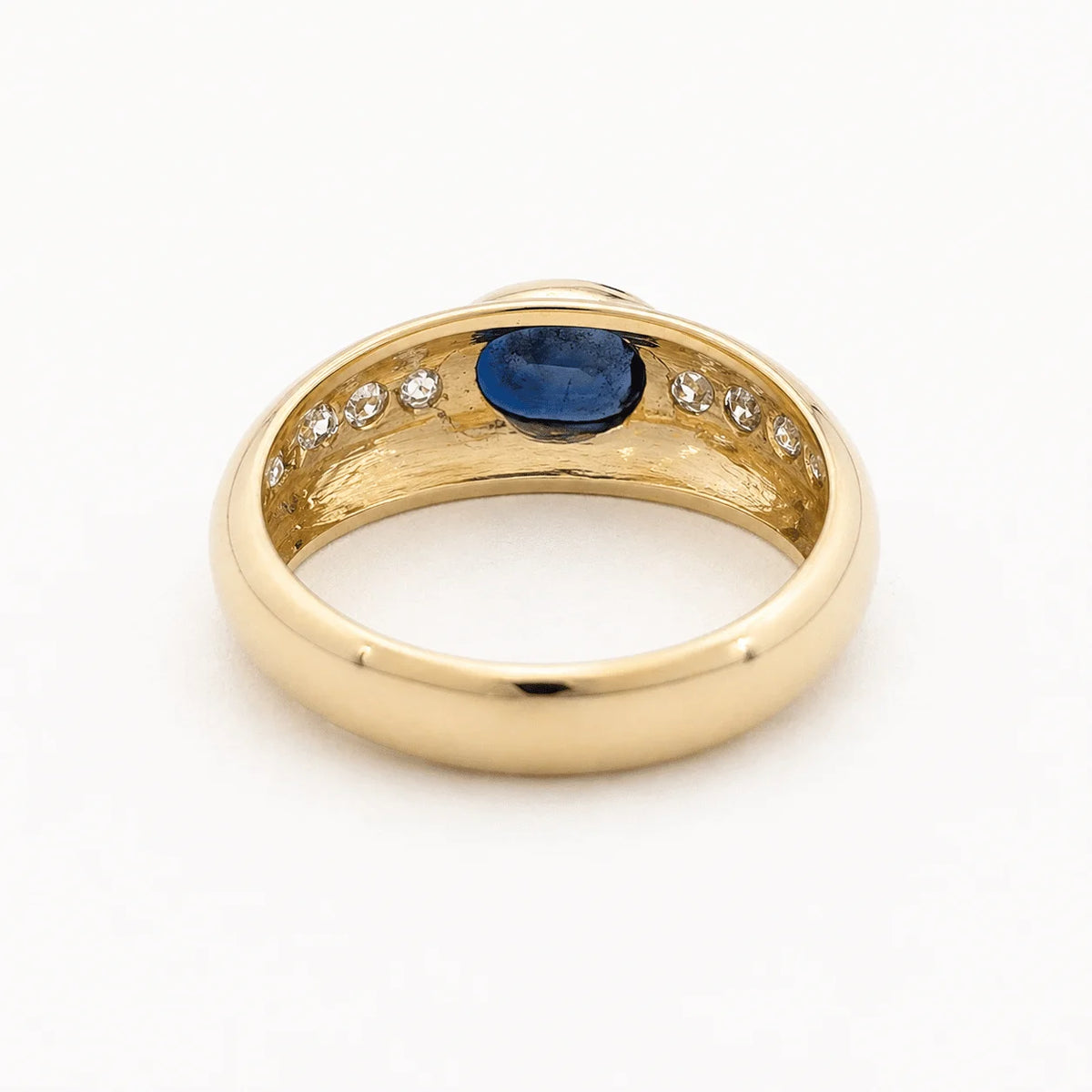Bague Jonc en or jaune, saphir et diamants