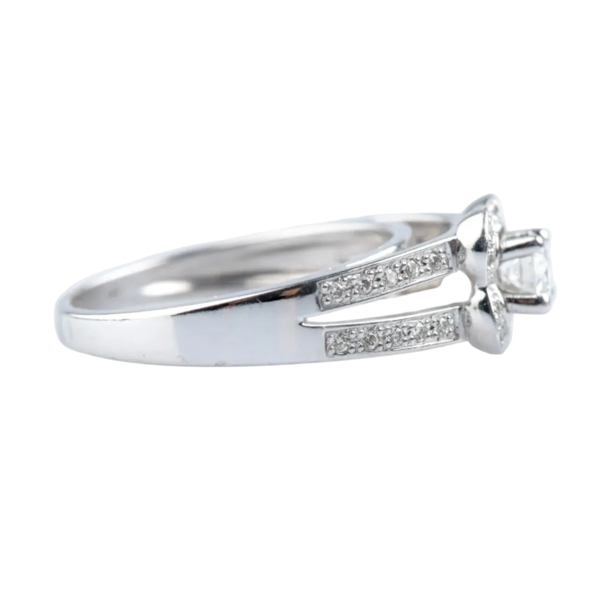 Bague Entourage MAUBOUSSIN "Moi aime toi" en or blanc et diamants