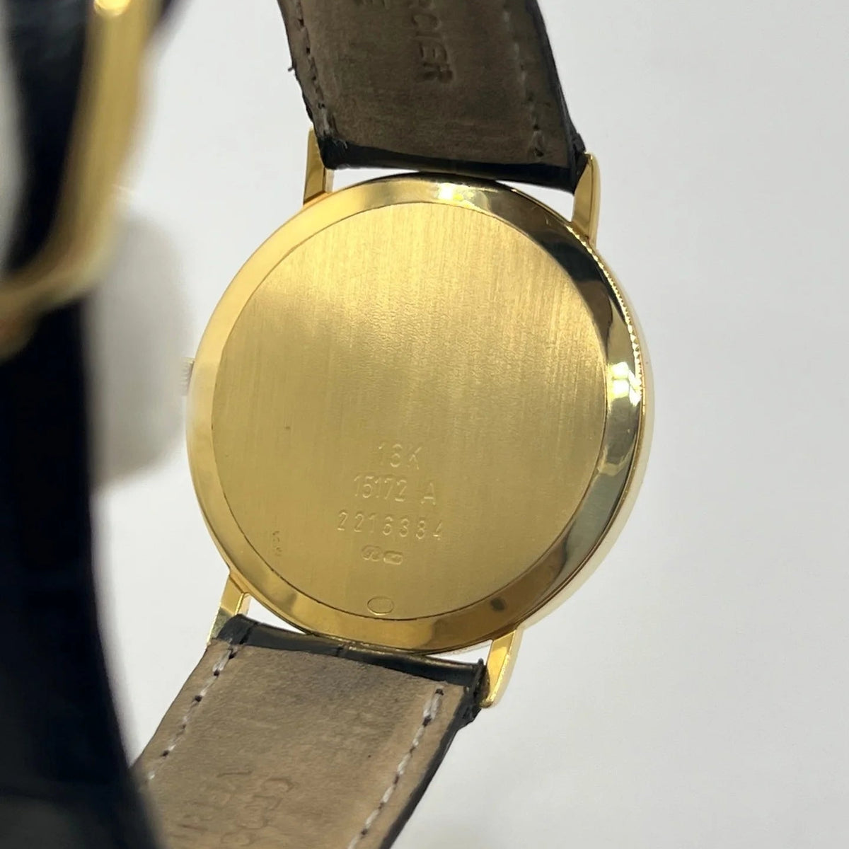 Montre BAUME & MERCIER "Classima" en or jaune, acier et cuir