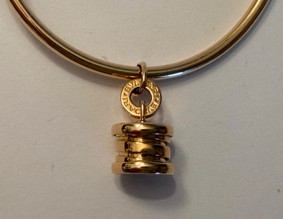 Boucles d'oreilles Créoles BULGARI "B.Zero1" en or jaune