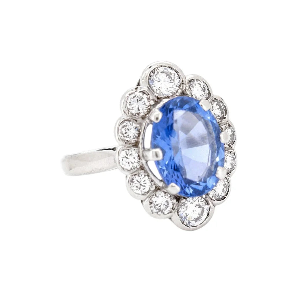 Bague Pompadour en or blanc, saphir et diamants